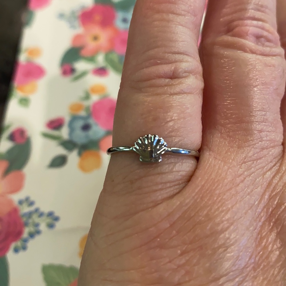 NWOT Sterling Silver Seashell Ring
